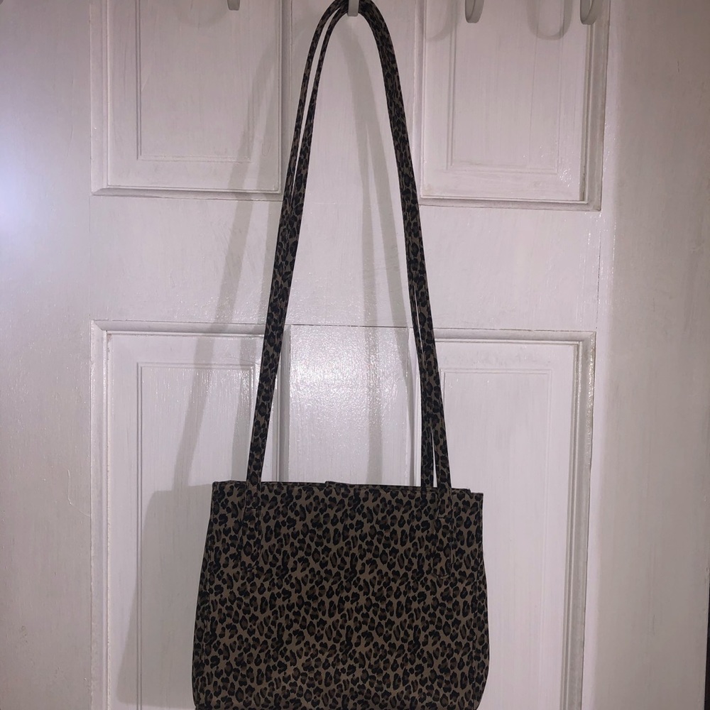 Shoulder Bag 🐆 - Picture 2 of 3